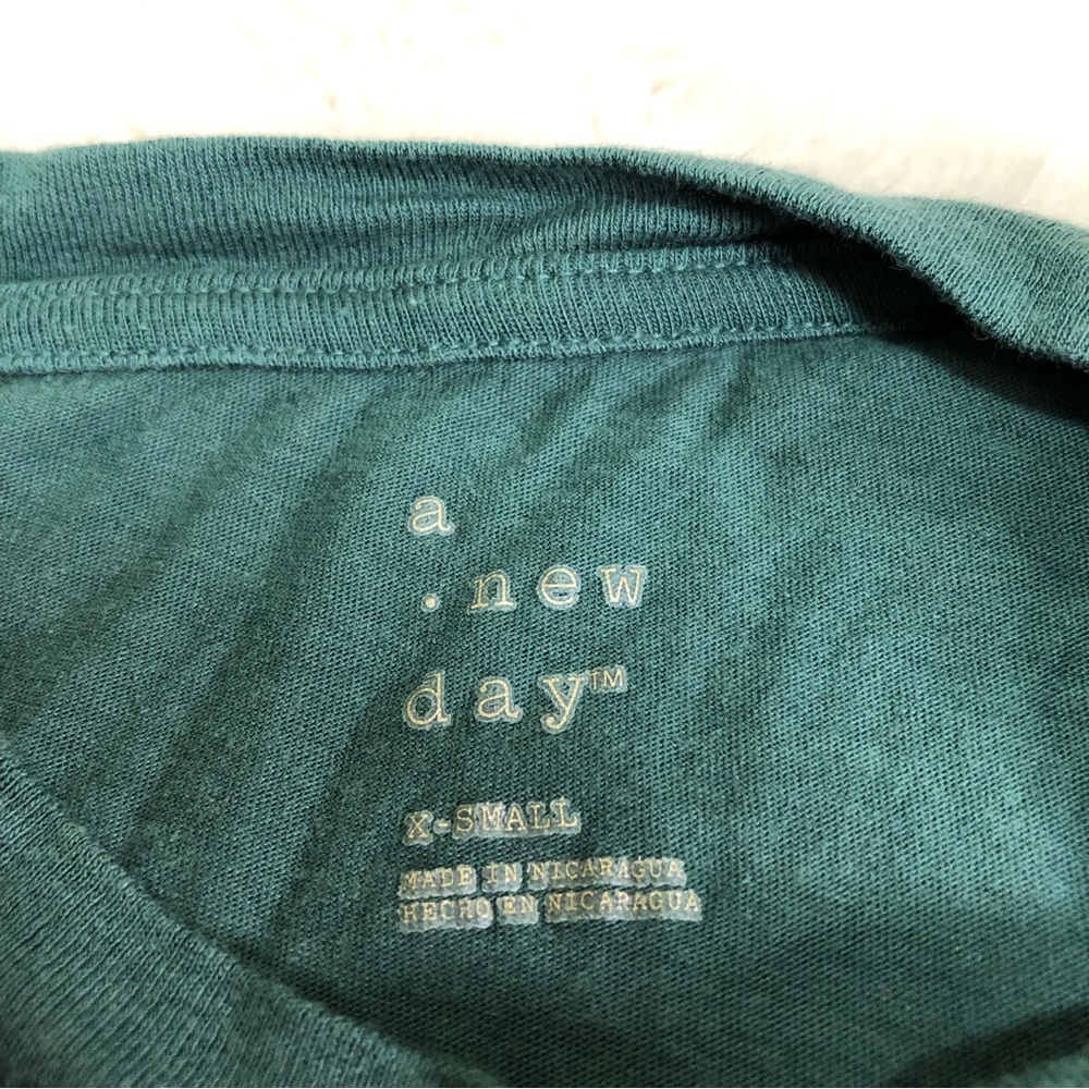 A NEW DAY- WOMENS GREEN SHORT SLEEVE CREW NECK PULLOVER T-SHIRT SIZE XS - Picture 5 of 5
